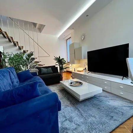 شقة Attico Arena,200mqnetflix-wifi-air Conditioning